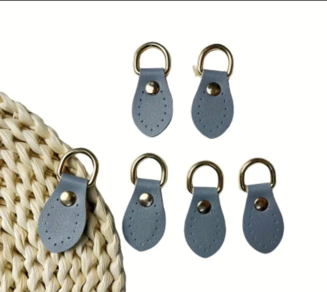 Attacco ponticello 5x3 cm similpelle