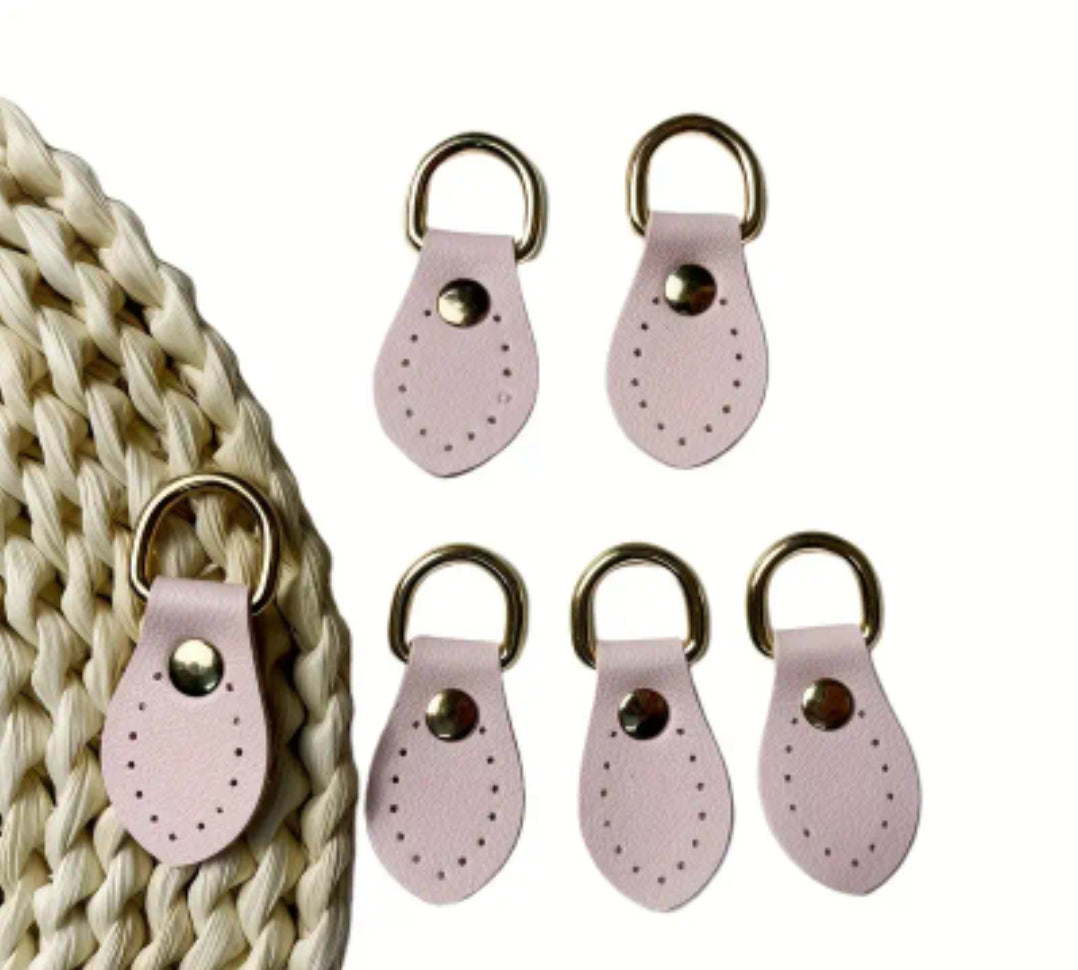 Attacco ponticello 5x3 cm similpelle