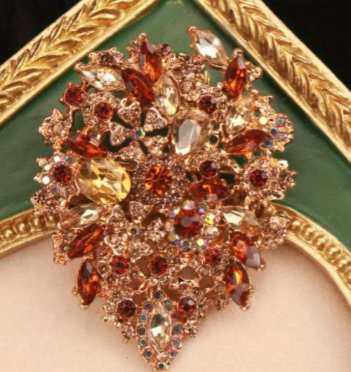 Spilla vintage 6,2x4,8 cm