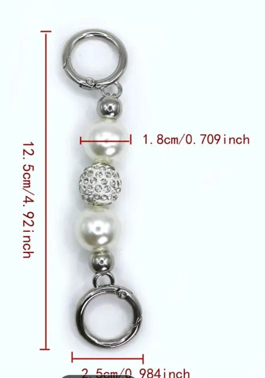 Estensione di catena con perle e strass