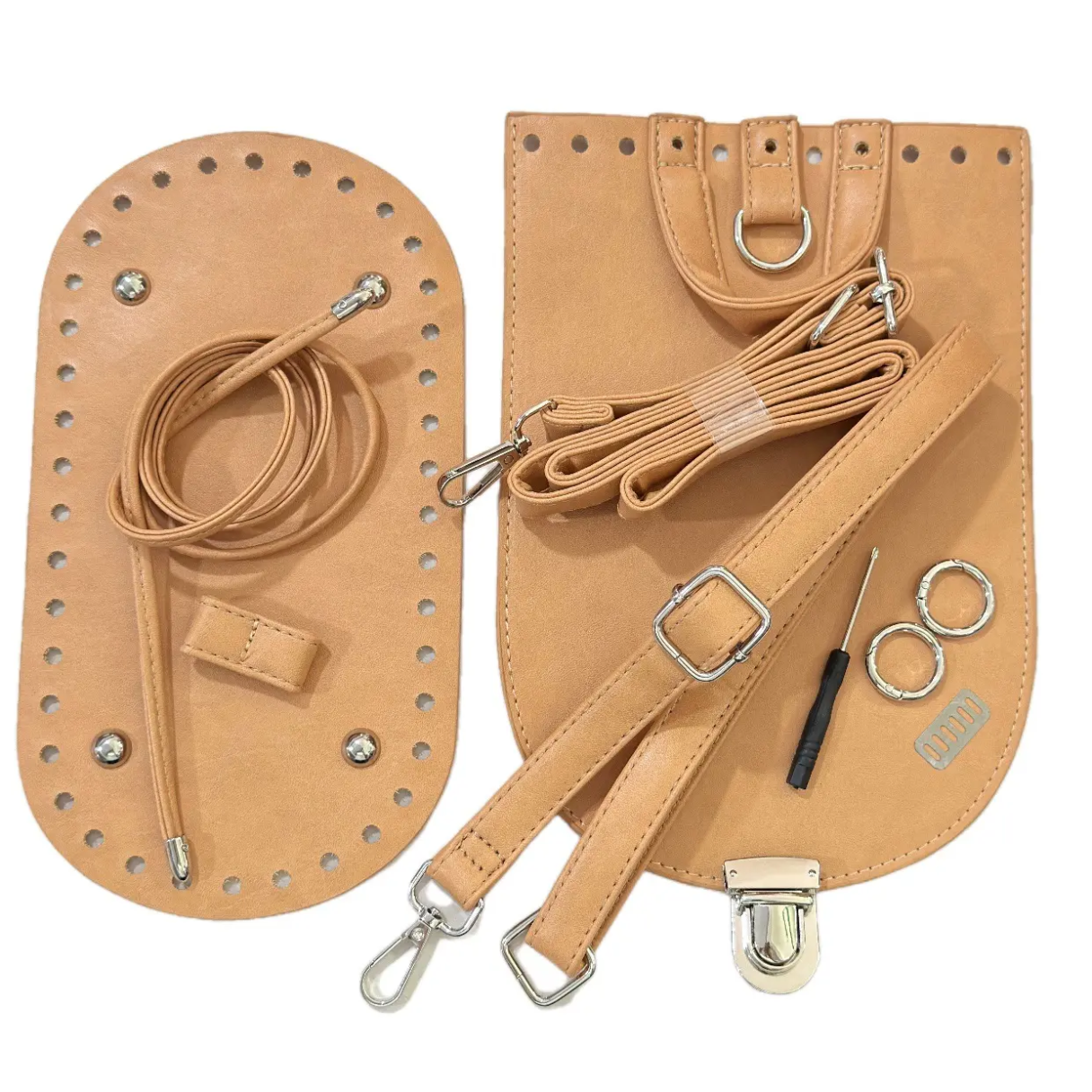 Kit zainetto completo di tutti gli accessori