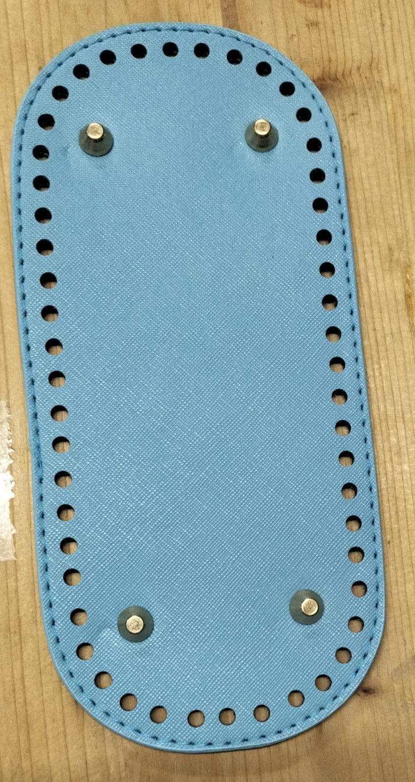 Fondo ecopelle 22x10 con piedini